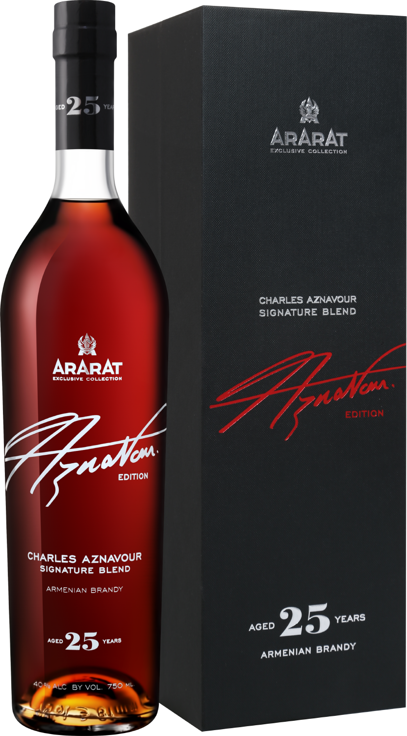 Коньяк ARARAT Charles Aznavour Signature Blend 25 y.o. (gift box) 0.75 л  (АРАРАТ Шарль Азнавур Авторский Бленд 25 лет в подарочной упаковке), купить  в магазине в Москве - цена, отзывы