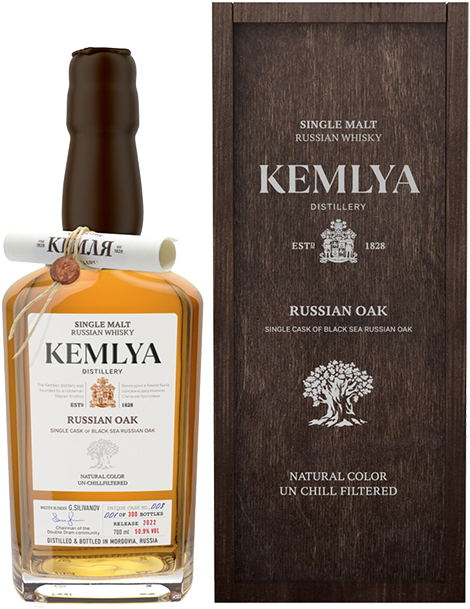Кемля Рашен Оук Сингл Молт солодовый виски в подарочной упаковке 0.7&nbsp;л
