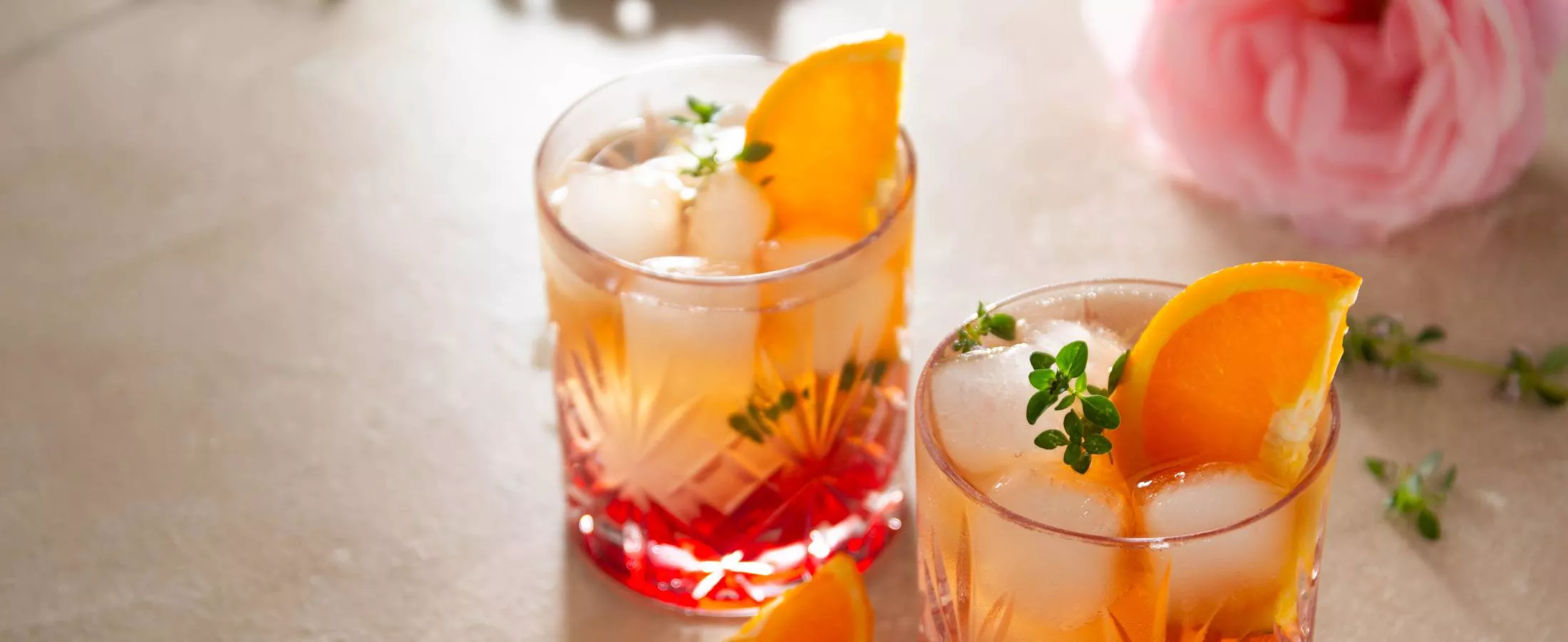 Коктейль Aperol Spritz (Апероль Шприц) с просекко в домашних условиях — как готовить  коктейль с шампанским, рецепт и состав