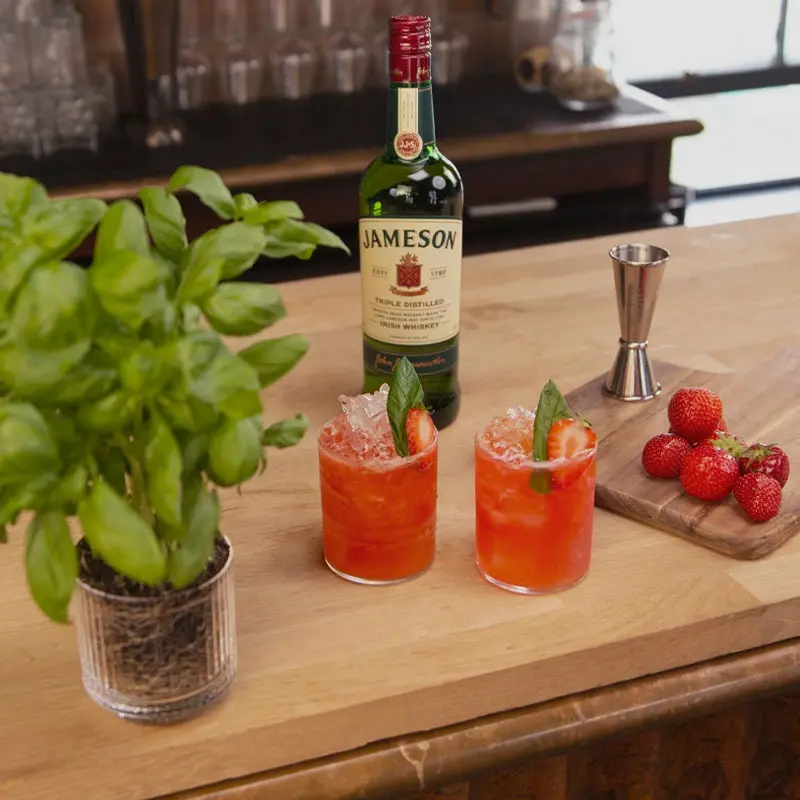 Джемесон Трипл Дистилт купажированный виски 1&nbsp;л