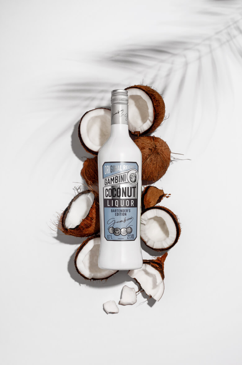 Ликёр Gambini Coconut 0.7 л (Гамбини Кокос), купить в магазине в Москве -  цена, отзывы