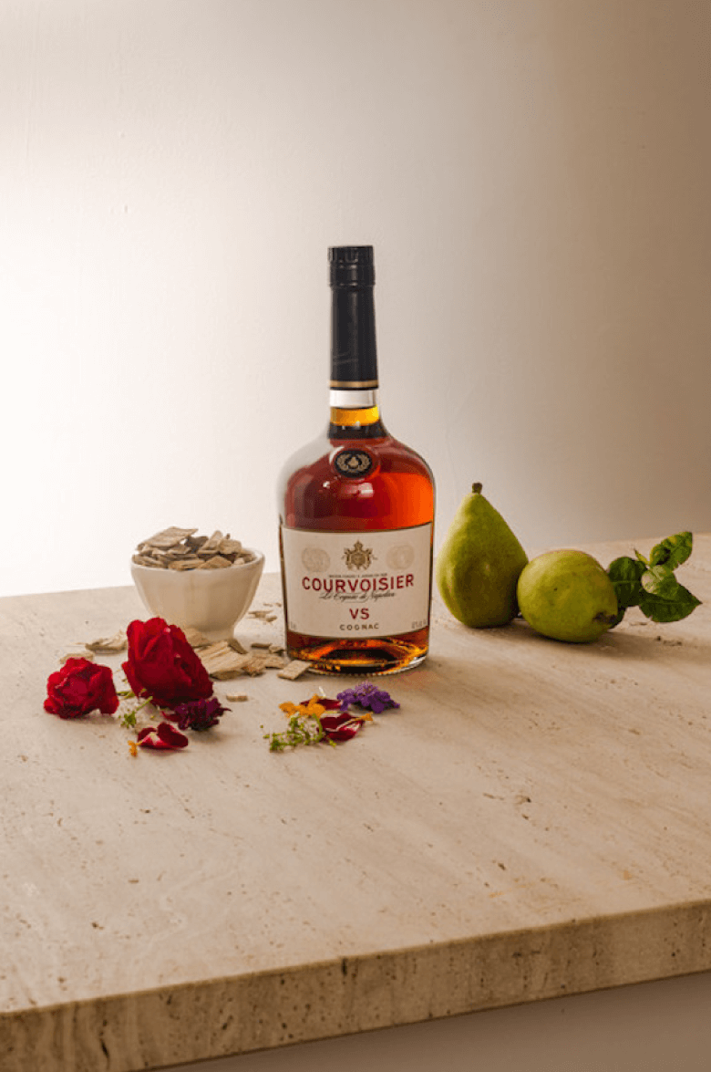 Курвуазье VS в подарочной упаковке - 0.7&nbsp;л