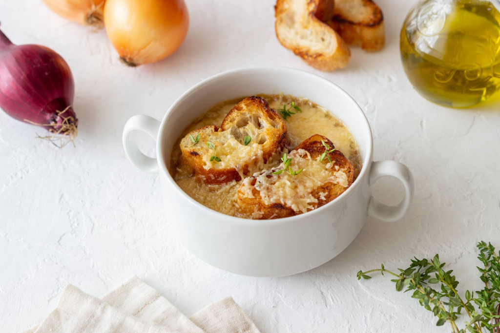 shutterstock_1952519095 (1).jpg