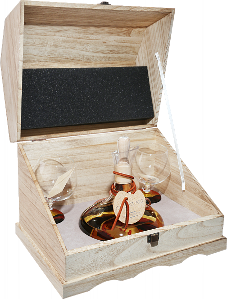 Граппа Grappa Di Barolo Invecchiata Mazzetti d’Altavilla (gift box with 2 glasses), 0.7 л