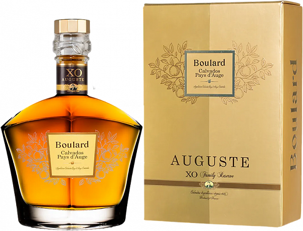 Boulard Auguste Pays d'Auge AOC XO (gift box), 0.7 л