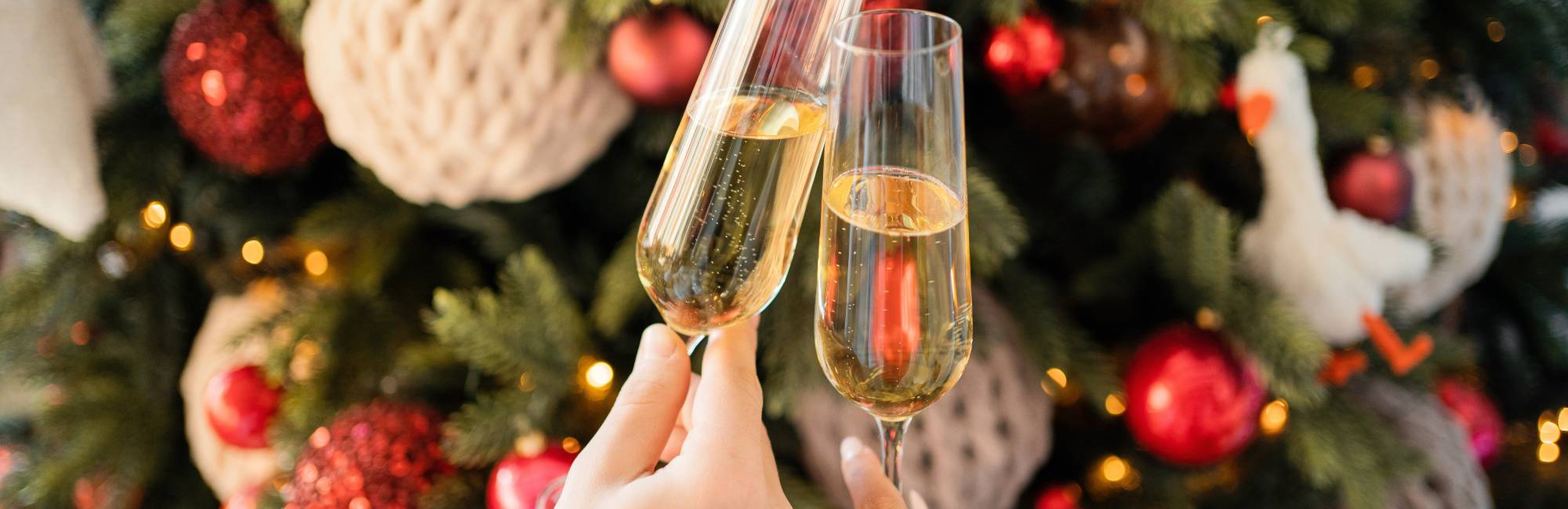 Какое игристое будет пить в новогоднюю ночь команда LUDING?