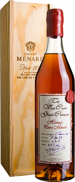Menard Tres Vieux Grande Champagne Premier Cru de Cognac (gift box), 0.7 л
