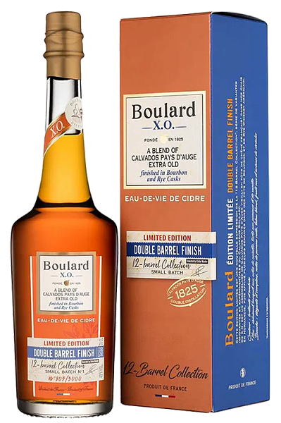 Кальвадос Boulard Double Barrel Cask Finish Pays d'Auge AOC XO (gift box), 0.7 л в Санкт-Петербурге