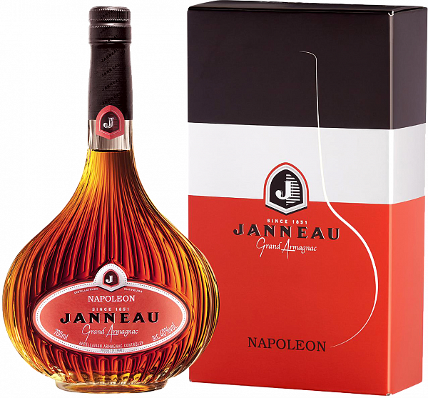 Арманьяк Janneau Napoleon Armagnac AOC (gift box), 0.7 л