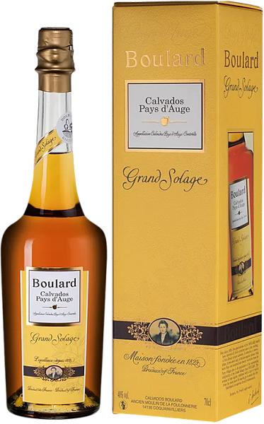 Кальвадос Boulard Grand Solage Pays d'Auge AOC (gift box), 0.7 л в Санкт-Петербурге