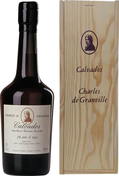 Кальвадос Charles de Granville 20 Ans Calvados AOC (gift box), 0.7 л